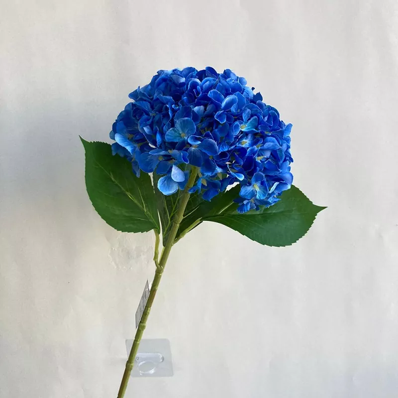Hvorfor foretrekker folk kunstige blomster fremfor friske blomster?