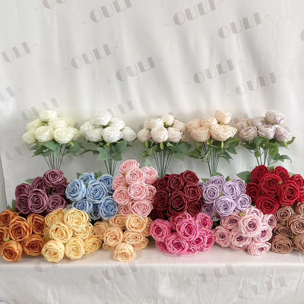 9 hoder kunstig rosebukett