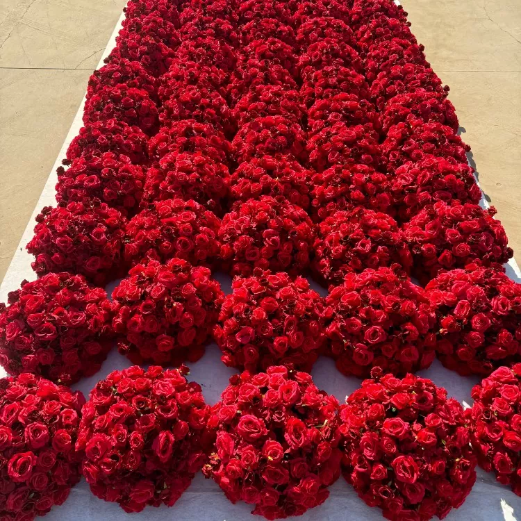 Kunstig blomsterball