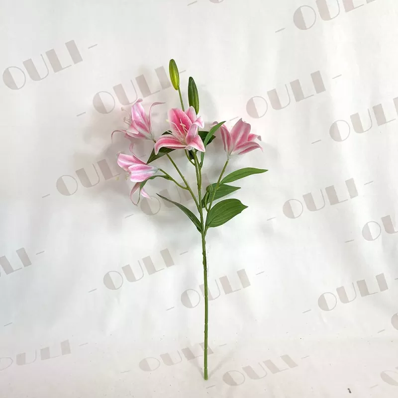 Kunstige tigerliljeblomster