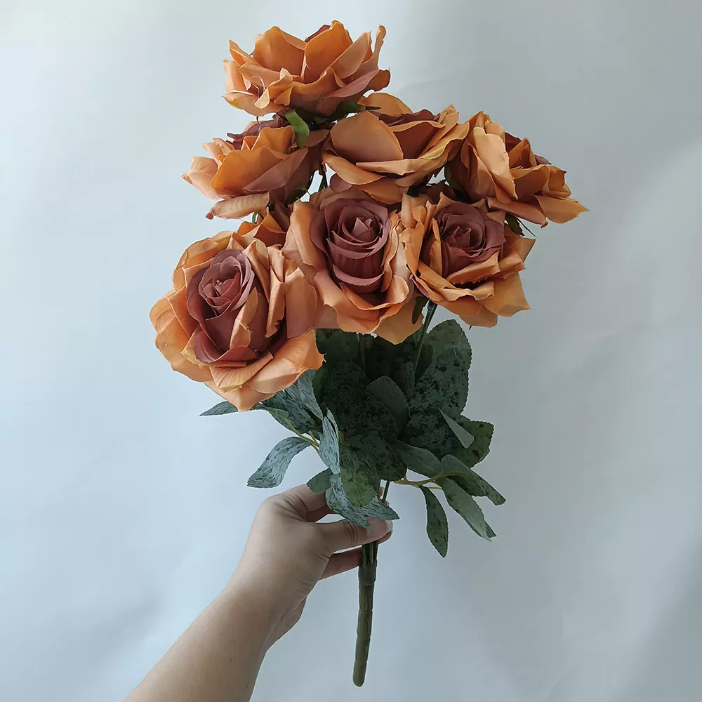 Falske blomster silke rosebukett