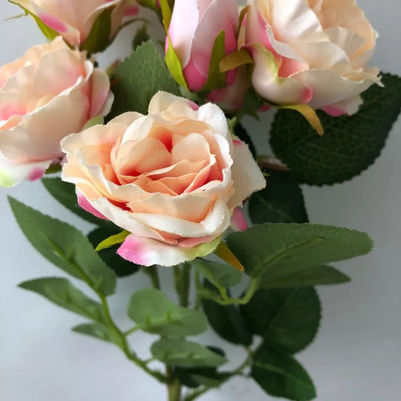 cheap fake rose bunch in soft pink for wholesalers