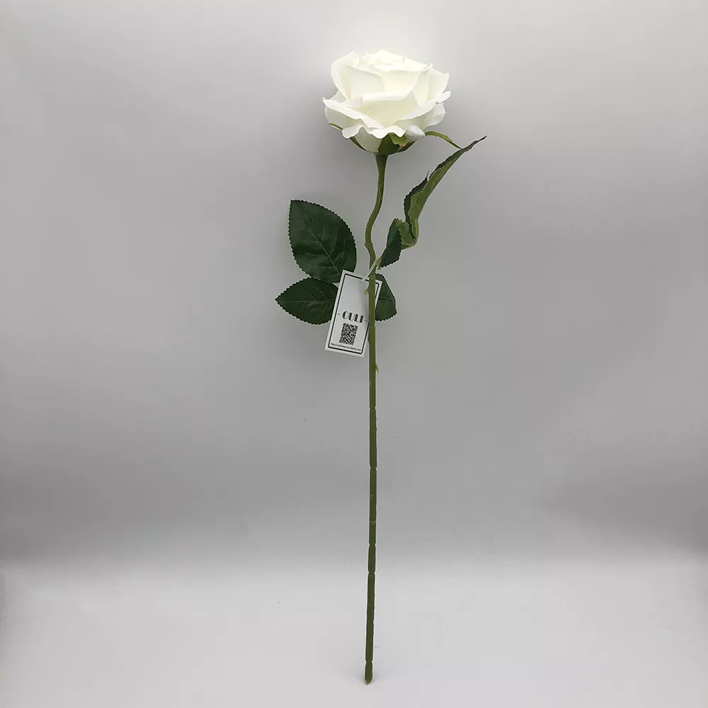 Lang stilk silke roseblomst