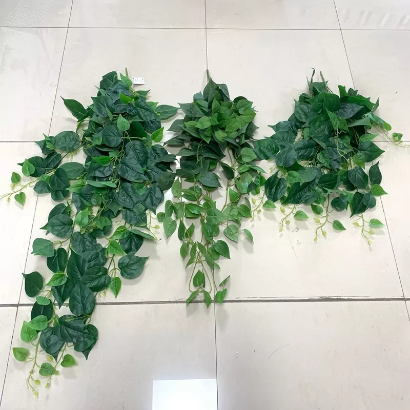 Vegg hengende kunstige planter