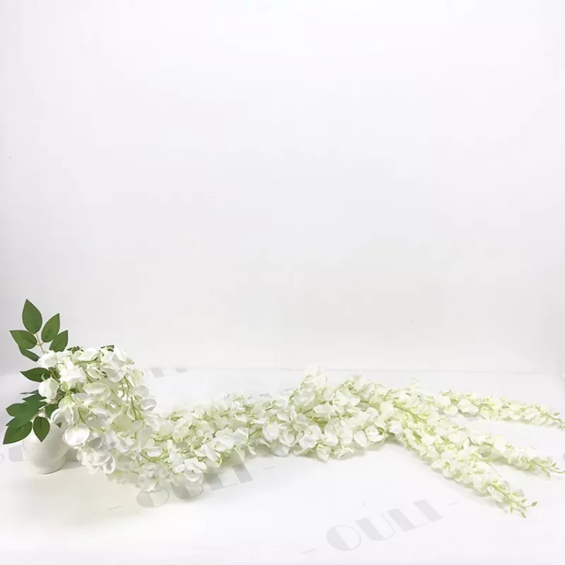 Hvite falske bladblomster